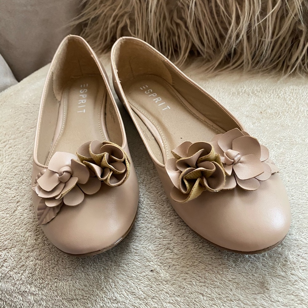 Esprit flat